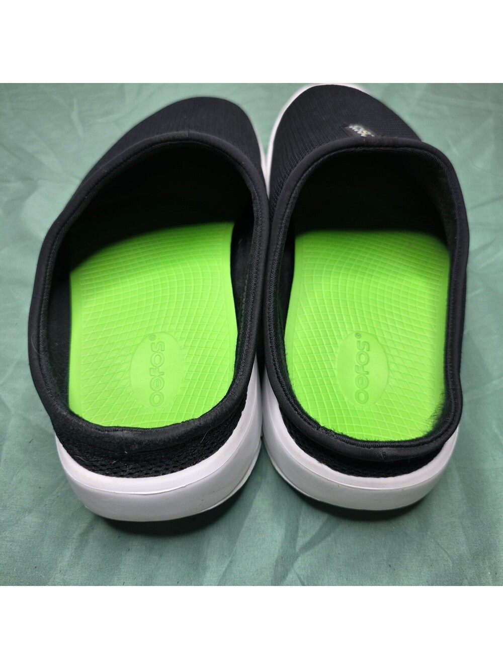 OOFOS OOcoozie Sport Men's Size 14 Black White Mesh Slipper Recovery Mules - Picture 4 of 9